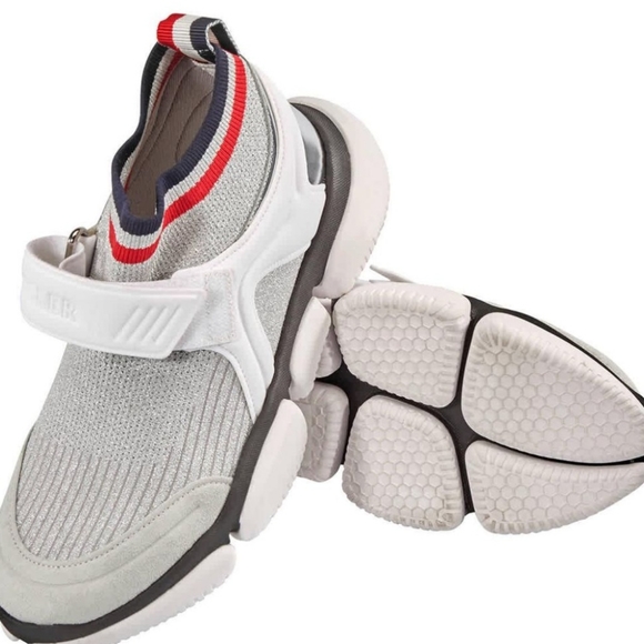 Moncler Strap-Fastening Sock Sneakers - Picture 4 of 5